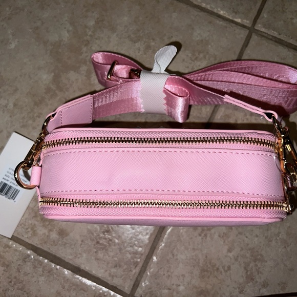 NWT Valentino Orlando Baby Pink Mini Crossbody - Picture 3 of 3